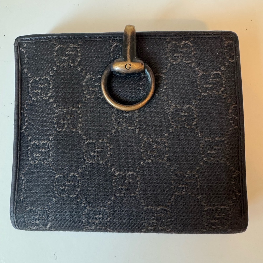 Gucci Women’s Brown Gg Monogram Bifold Canvas Metal Clasp Horsebit